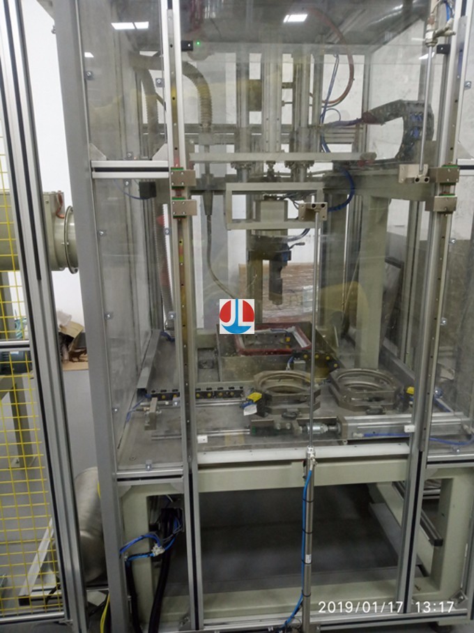 新能源汽车驱动电机电枢绝缘处理涂覆工位